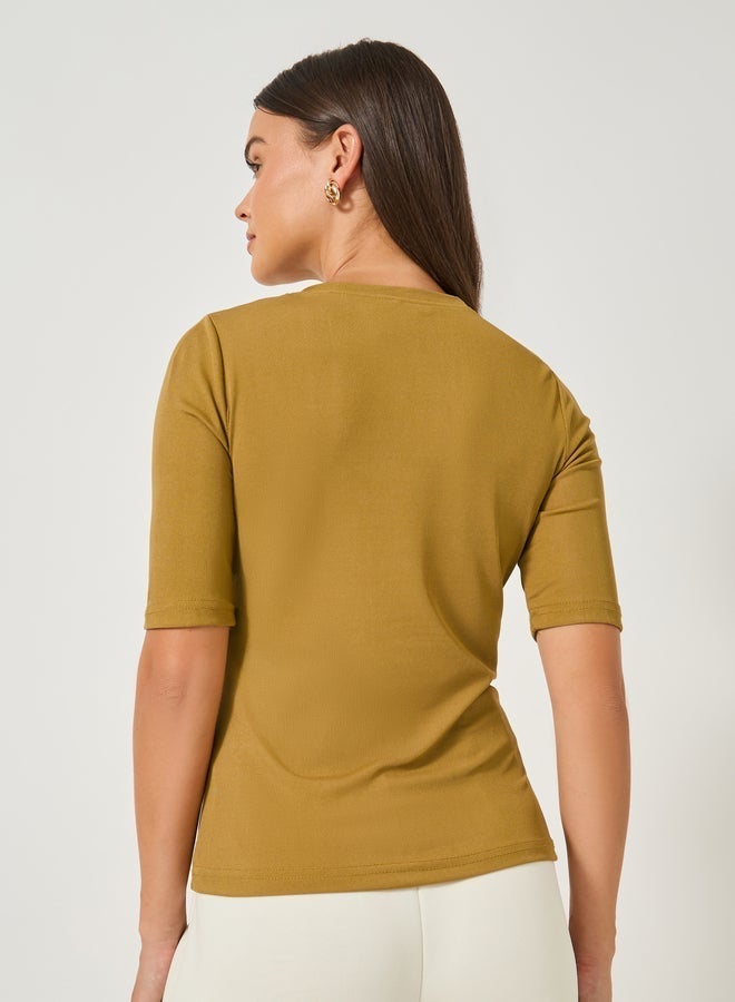 Styli Solid Regular Fit Round Neck T-Shirt - Image 5